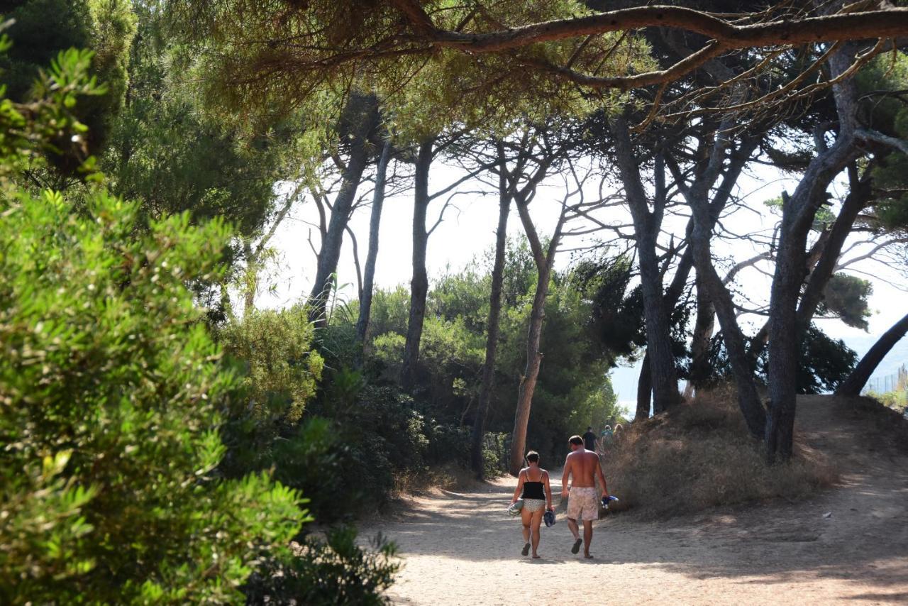 Camping Le Mediterranee Hyères Zewnętrze zdjęcie